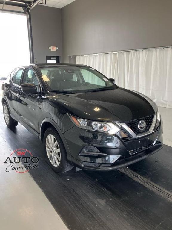 used 2021 Nissan Rogue Sport car, priced at $13,985