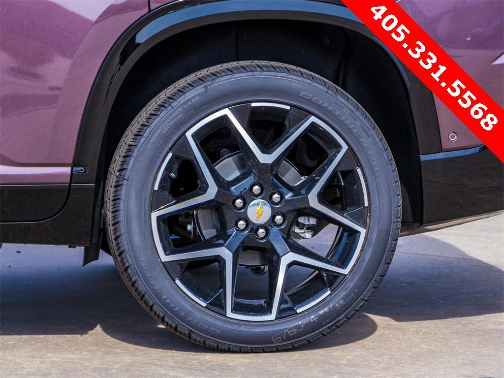 new 2025 Chevrolet Traverse car, priced at $56,835