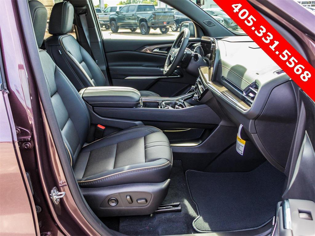 new 2025 Chevrolet Traverse car, priced at $56,835