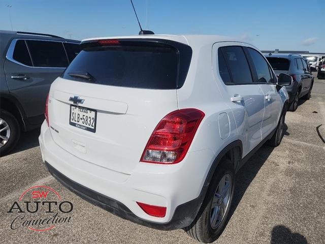 used 2022 Chevrolet Trax car, priced at $17,916
