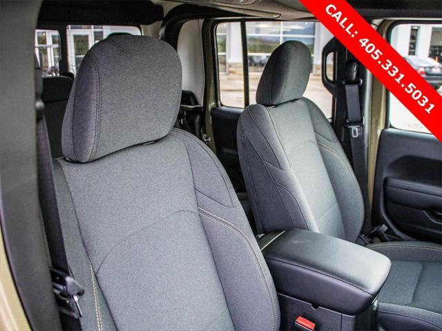 new 2025 Jeep Gladiator car, priced at $37,047