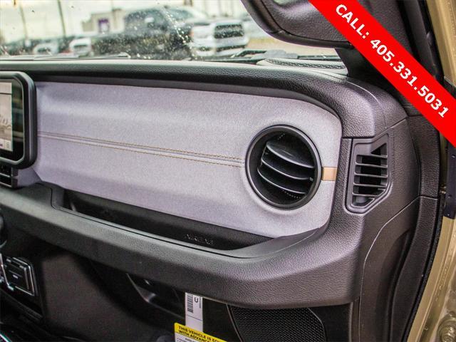 new 2025 Jeep Gladiator car, priced at $37,047