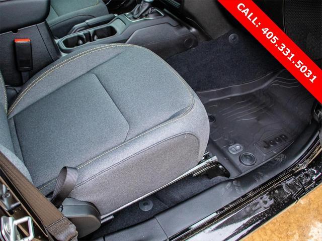 new 2025 Jeep Wrangler car, priced at $39,432