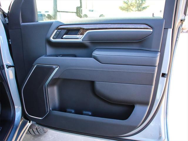 new 2025 GMC Sierra 2500 car, priced at $71,360