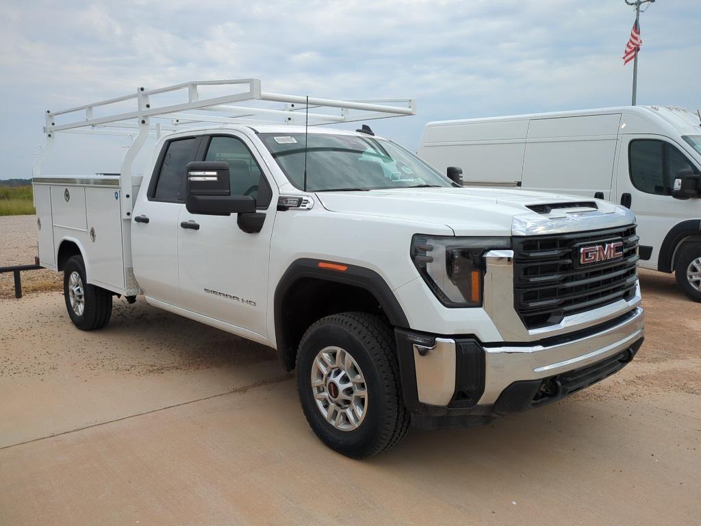 new 2025 GMC Sierra 2500 car, priced at $69,373