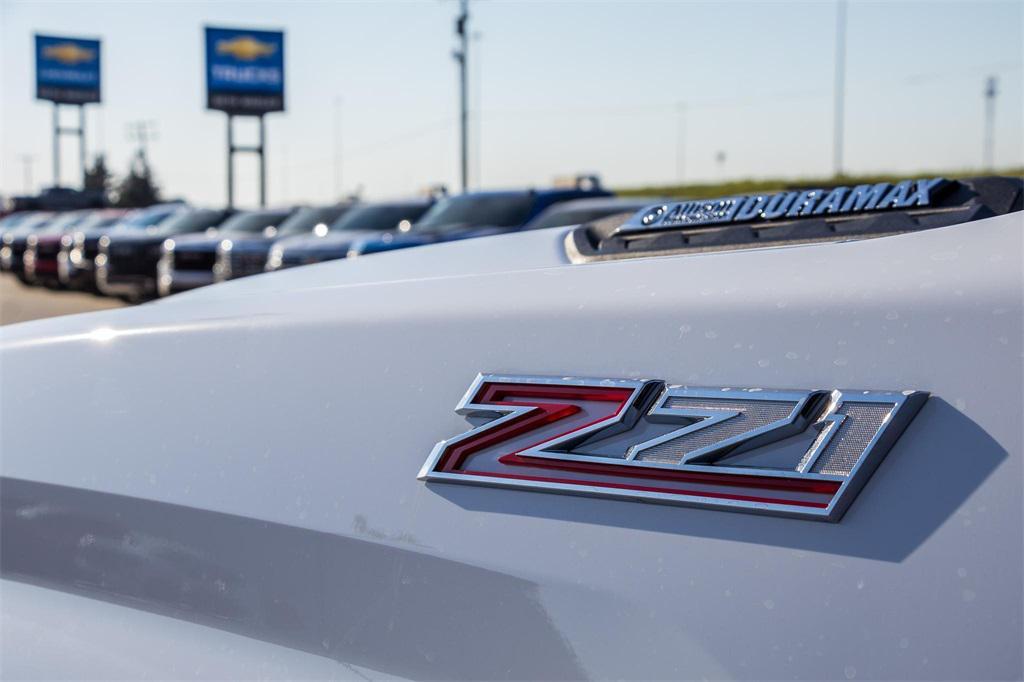 new 2025 Chevrolet Silverado 2500 car, priced at $68,900