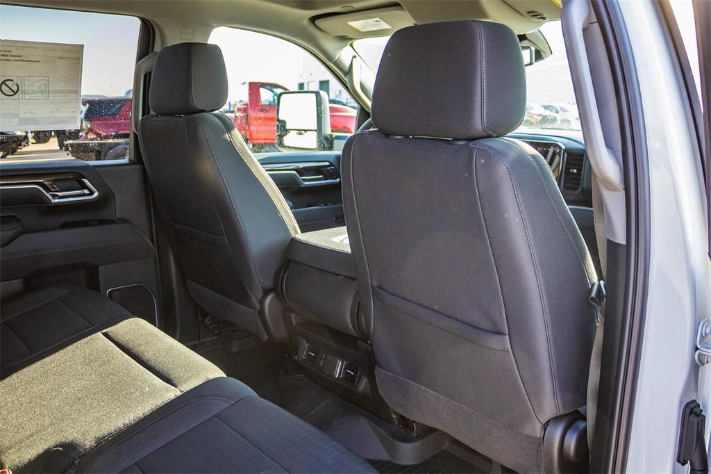 new 2025 Chevrolet Silverado 2500 car, priced at $68,900