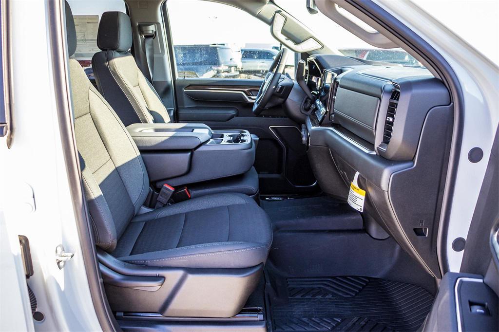 new 2025 Chevrolet Silverado 2500 car, priced at $68,900