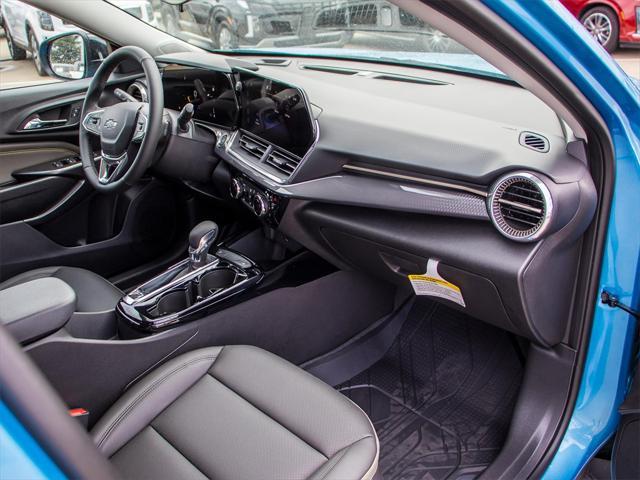 new 2025 Chevrolet Trax car, priced at $27,390