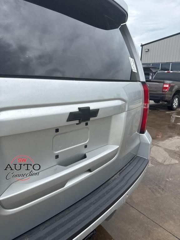 used 2020 Chevrolet Suburban car, priced at $22,640