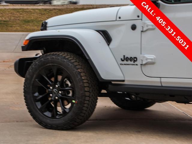 new 2025 Jeep Gladiator car, priced at $38,354