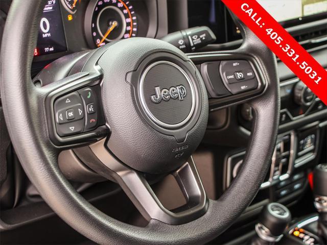 new 2025 Jeep Gladiator car, priced at $38,354