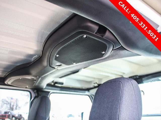 new 2025 Jeep Gladiator car, priced at $38,354