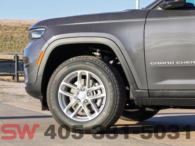 new 2025 Jeep Grand Cherokee car, priced at $41,970