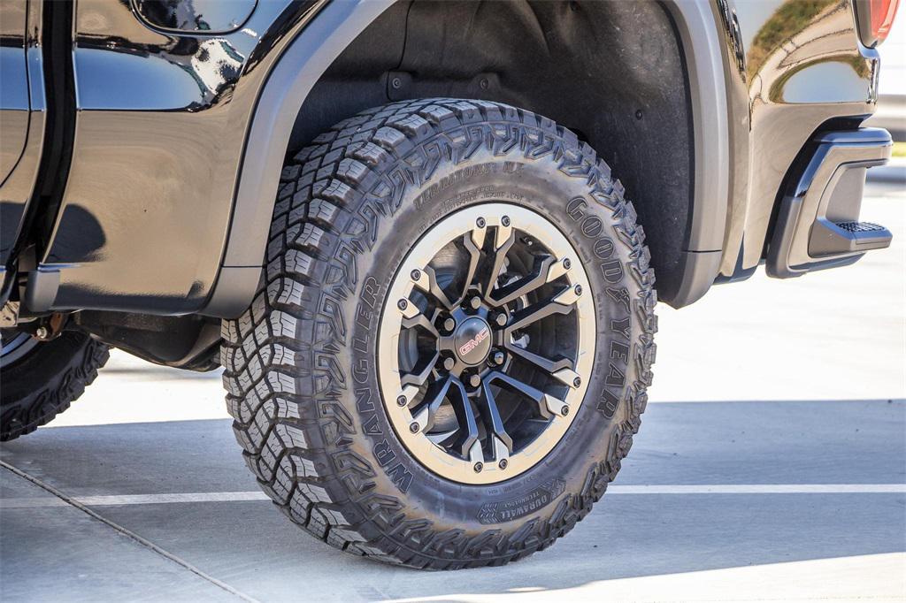 new 2025 GMC Sierra 1500 car, priced at $81,837