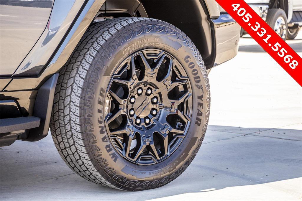 new 2025 GMC HUMMER EV SUV car, priced at $90,733