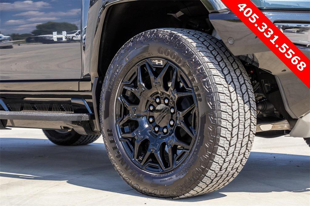 new 2025 GMC HUMMER EV SUV car, priced at $90,733