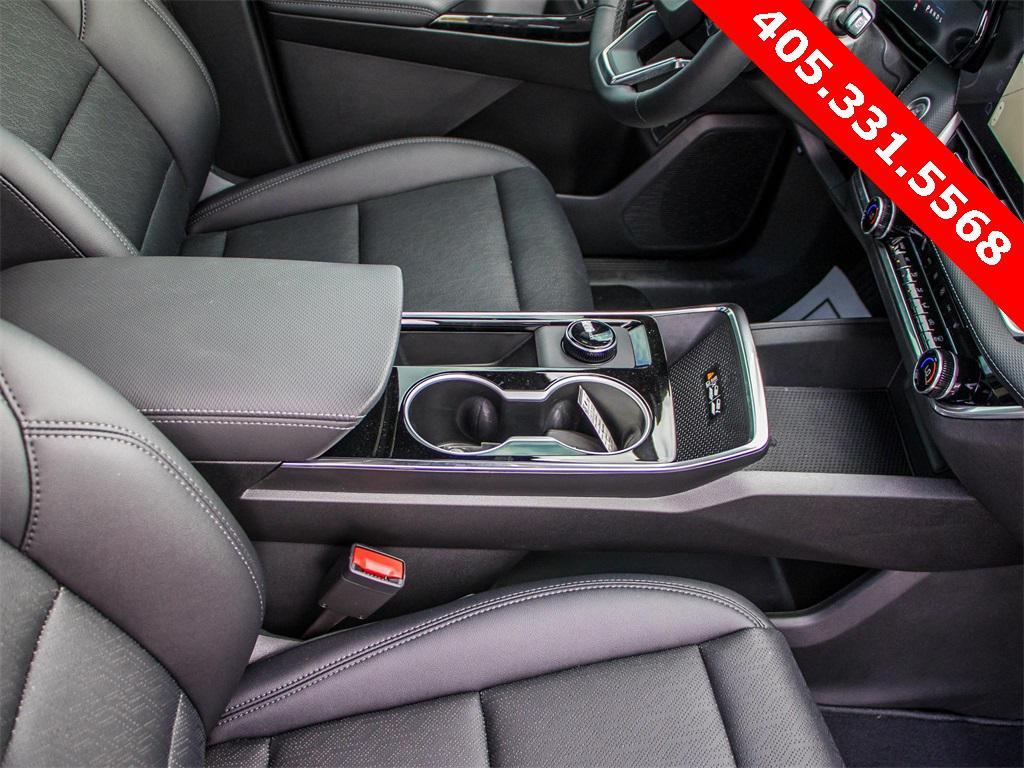 new 2026 Chevrolet Equinox car, priced at $35,615