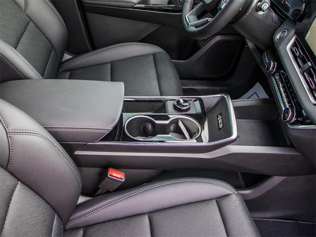 new 2026 Chevrolet Equinox car, priced at $35,615