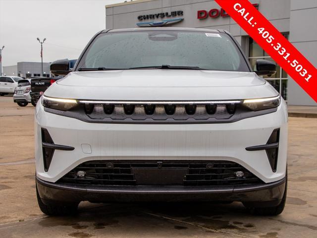 new 2025 Jeep Wagoneer S car, priced at $49,052