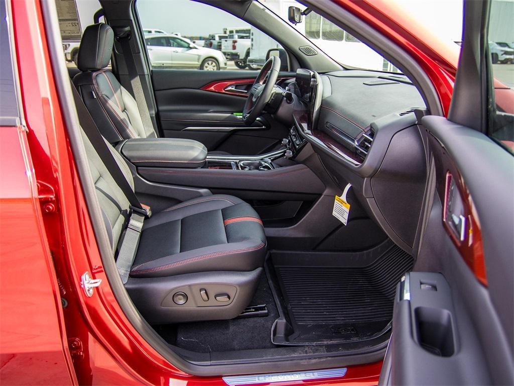 new 2026 Chevrolet Traverse car, priced at $58,215