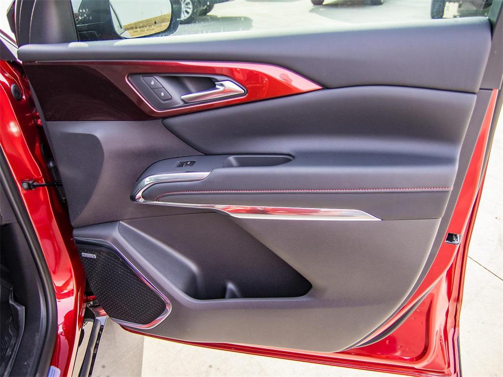 new 2026 Chevrolet Traverse car, priced at $58,215