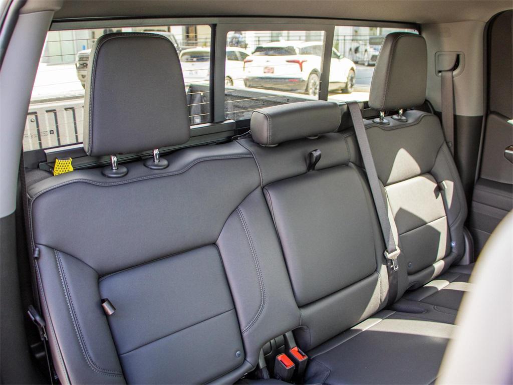 new 2025 GMC Sierra 1500 car, priced at $56,553