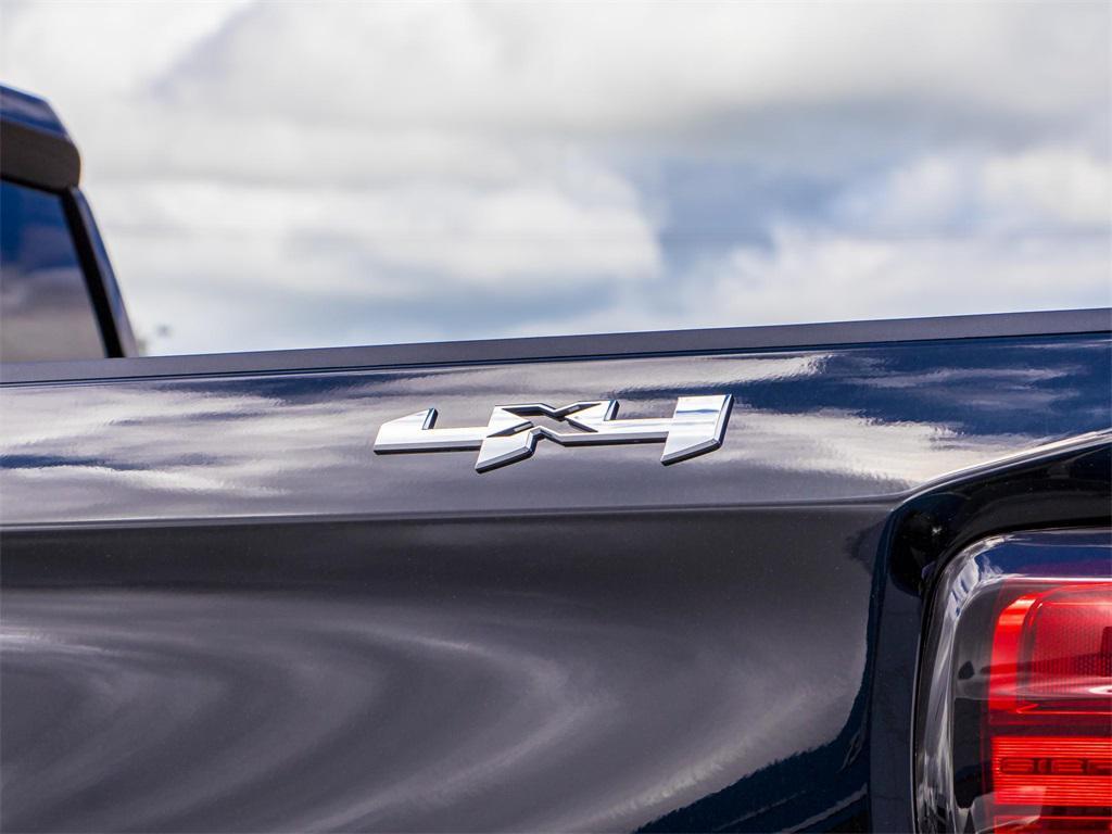 new 2025 GMC Sierra 1500 car, priced at $56,553