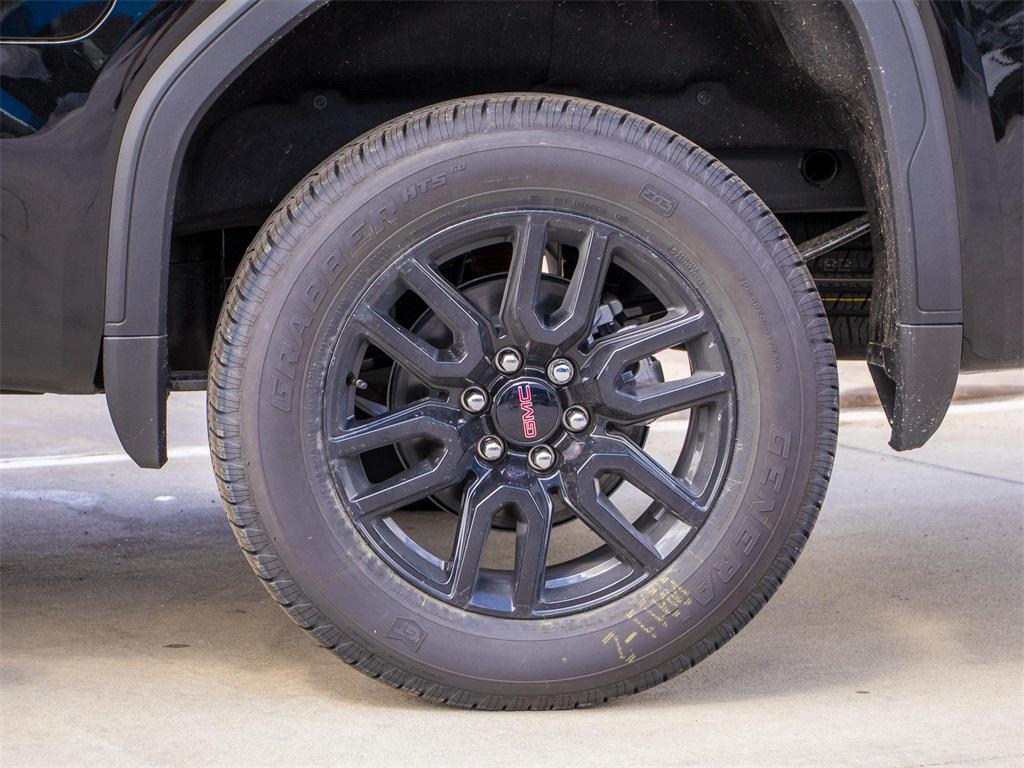 new 2025 GMC Sierra 1500 car, priced at $56,553