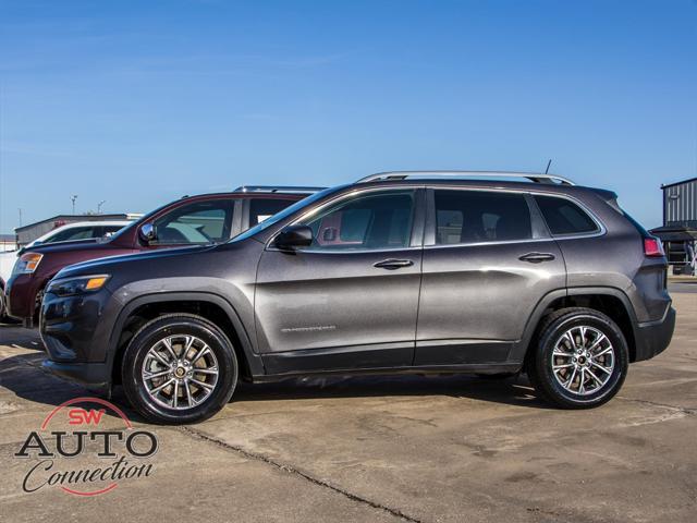 used 2019 Jeep Cherokee car, priced at $14,675