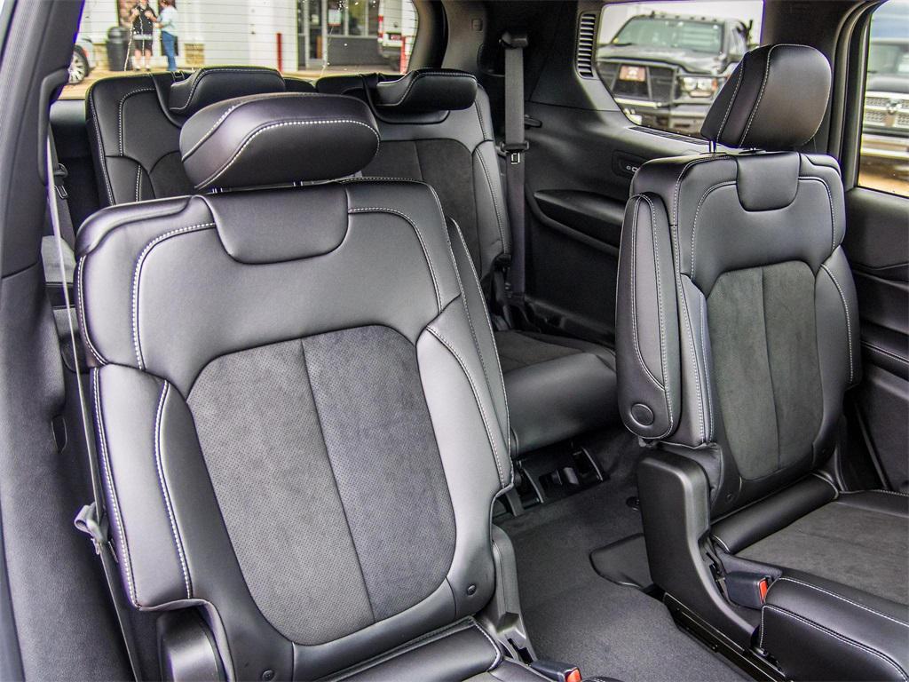 new 2025 Jeep Grand Cherokee L car, priced at $42,472