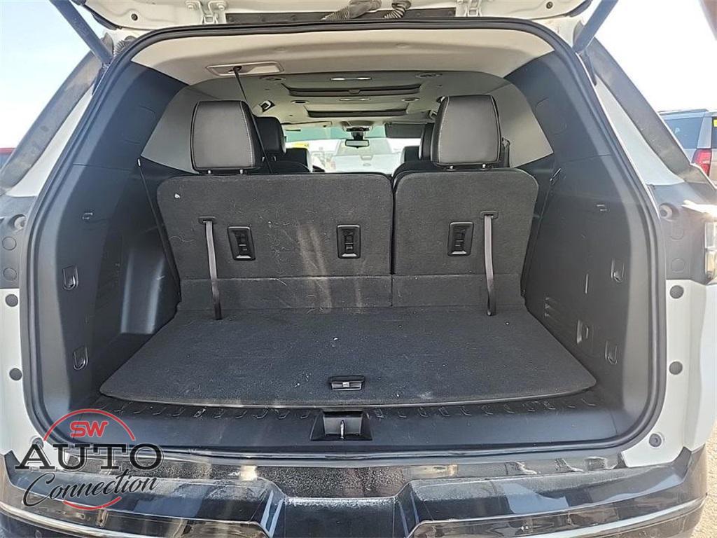 used 2020 Chevrolet Traverse car, priced at $23,330