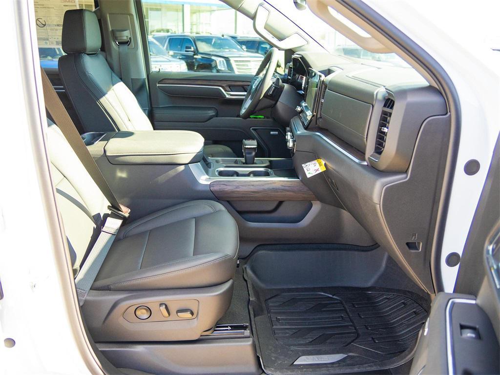 new 2026 GMC Sierra 1500 car, priced at $64,690