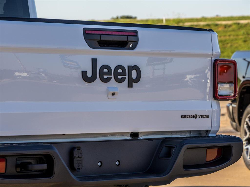 new 2025 Jeep Gladiator car, priced at $44,042
