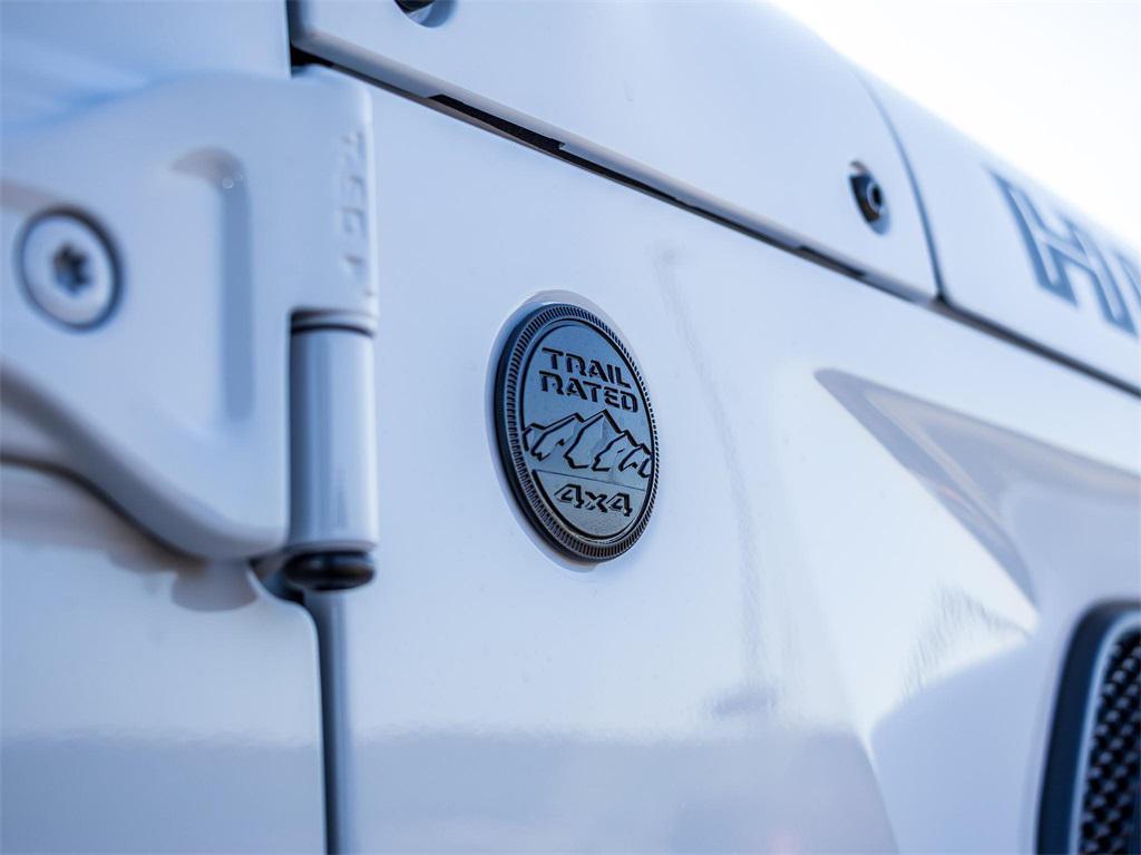 new 2025 Jeep Gladiator car, priced at $44,042