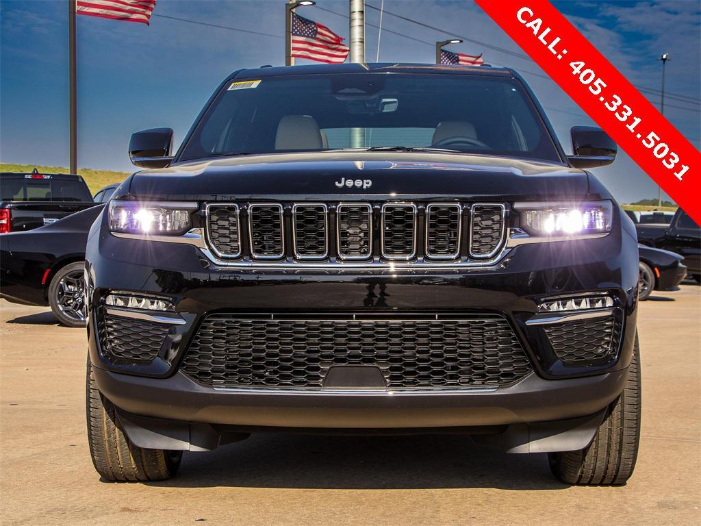 new 2025 Jeep Grand Cherokee car, priced at $42,634