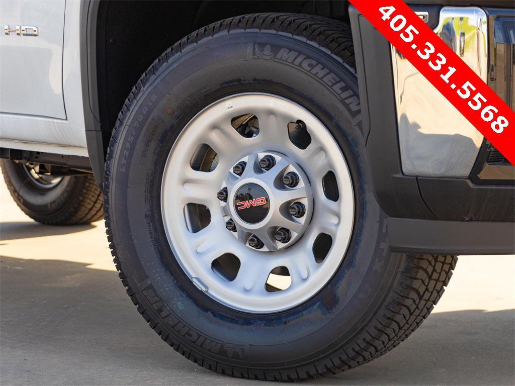 new 2025 GMC Sierra 2500 car, priced at $49,399
