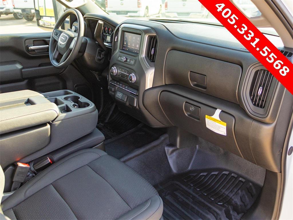 new 2025 GMC Sierra 2500 car, priced at $49,399