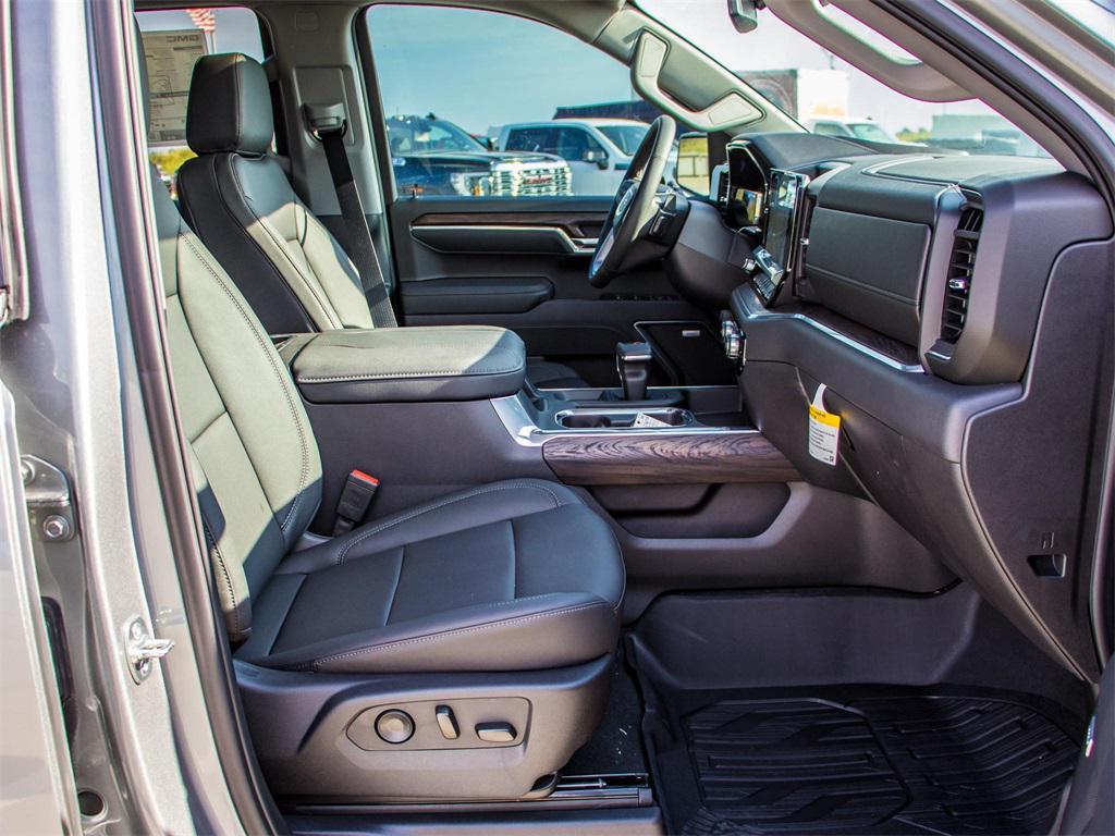 new 2025 GMC Sierra 1500 car, priced at $63,161