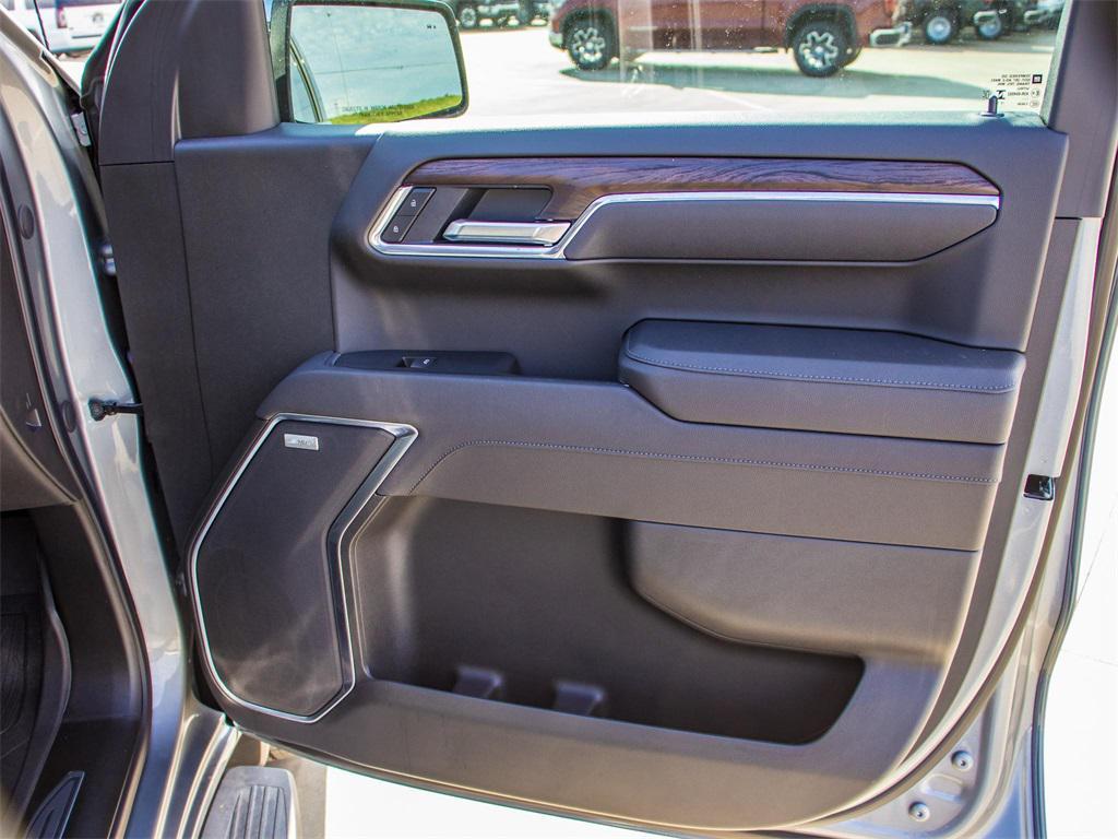 new 2025 GMC Sierra 1500 car, priced at $63,161