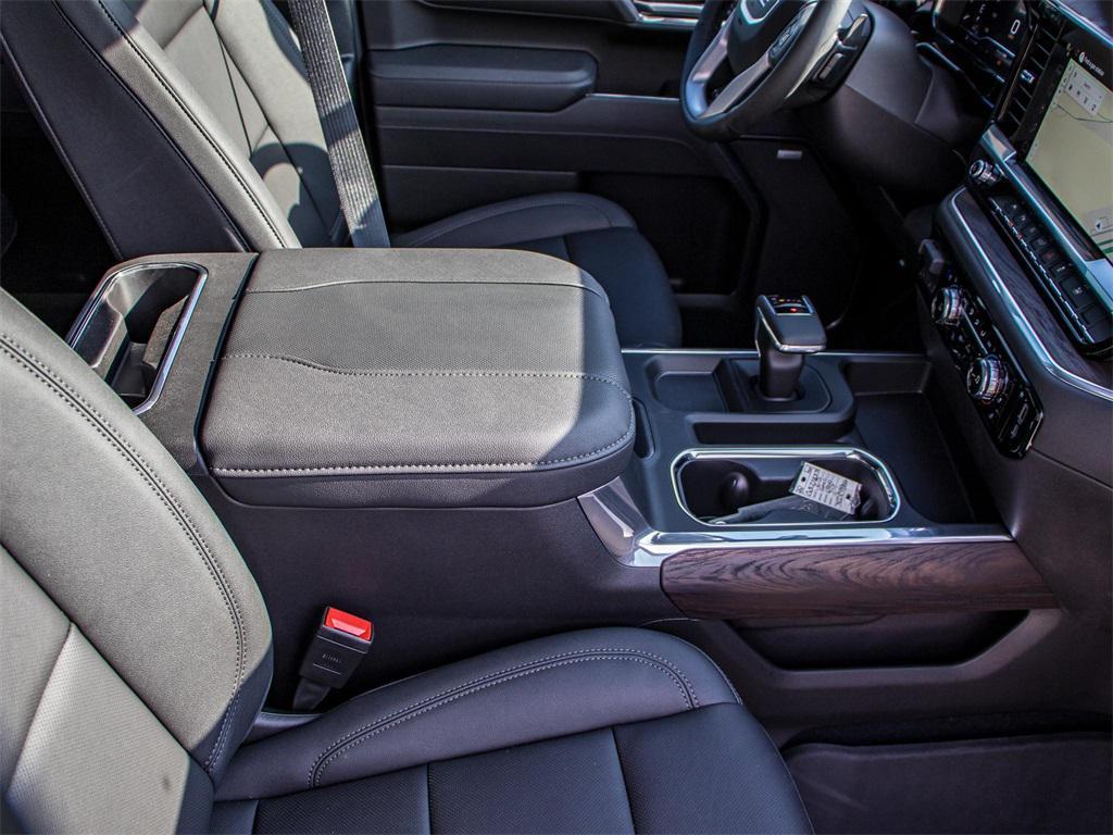 new 2025 GMC Sierra 1500 car, priced at $63,161