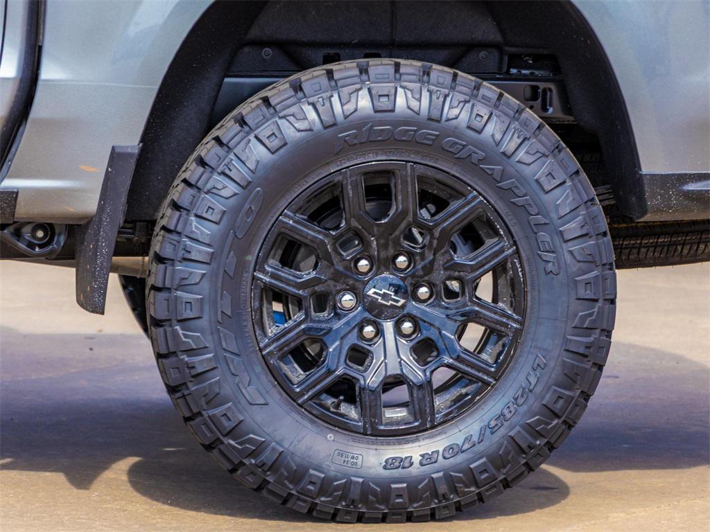new 2025 Chevrolet Colorado car, priced at $39,440