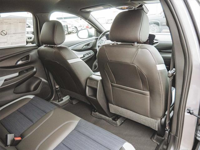 new 2025 Buick Envista car, priced at $26,974