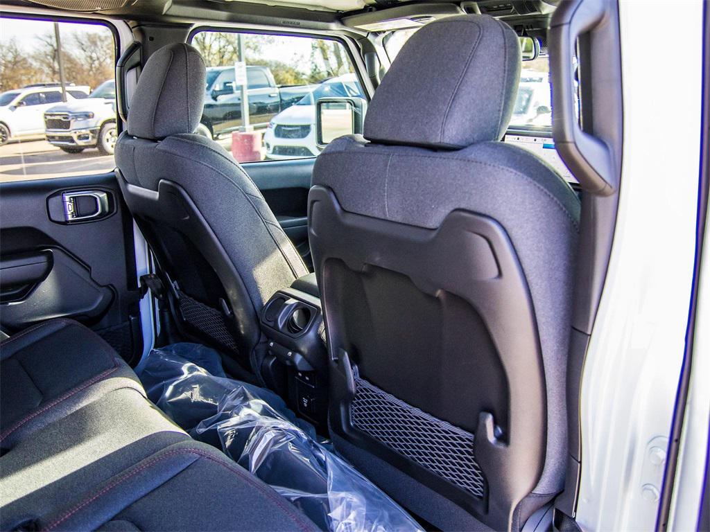 new 2026 Jeep Gladiator car, priced at $57,642