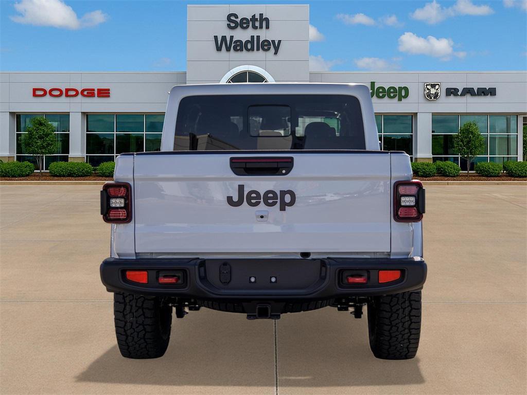 new 2026 Jeep Gladiator car, priced at $57,642