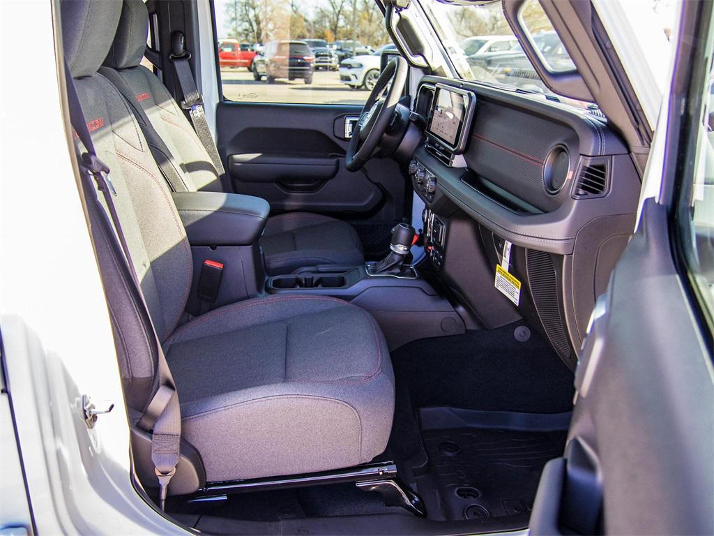 new 2026 Jeep Gladiator car, priced at $57,642