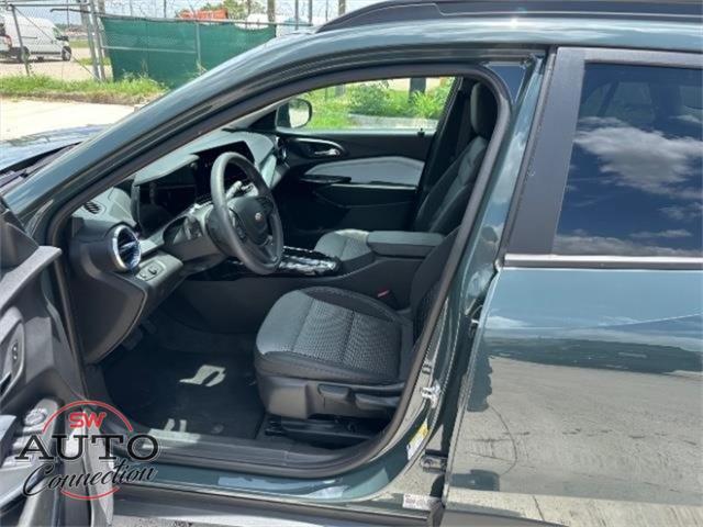 used 2025 Chevrolet Trax car, priced at $23,940