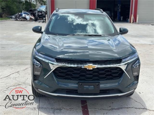used 2025 Chevrolet Trax car, priced at $23,940