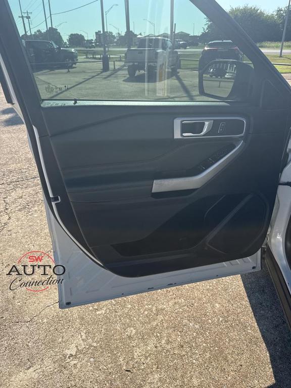 used 2021 Ford Explorer car, priced at $25,665