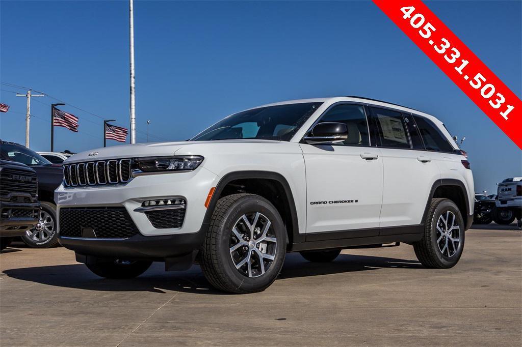 new 2025 Jeep Grand Cherokee car, priced at $42,192